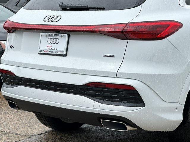 new 2025 Audi Q5 car, priced at $61,300