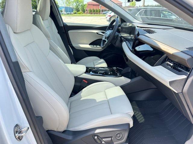 new 2025 Audi Q6 e-tron car, priced at $75,425