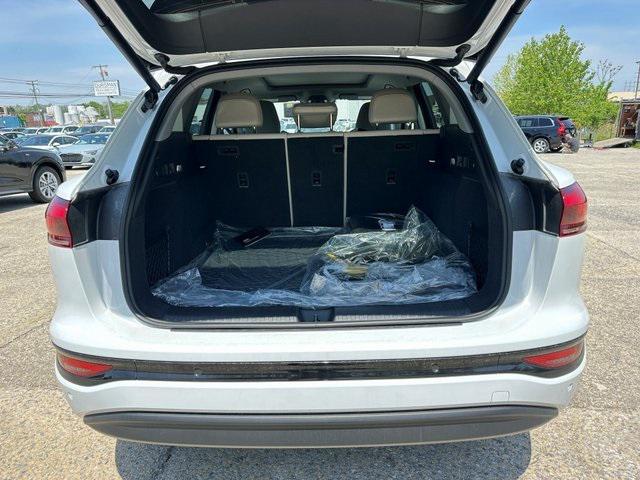 new 2025 Audi Q6 e-tron car, priced at $75,425