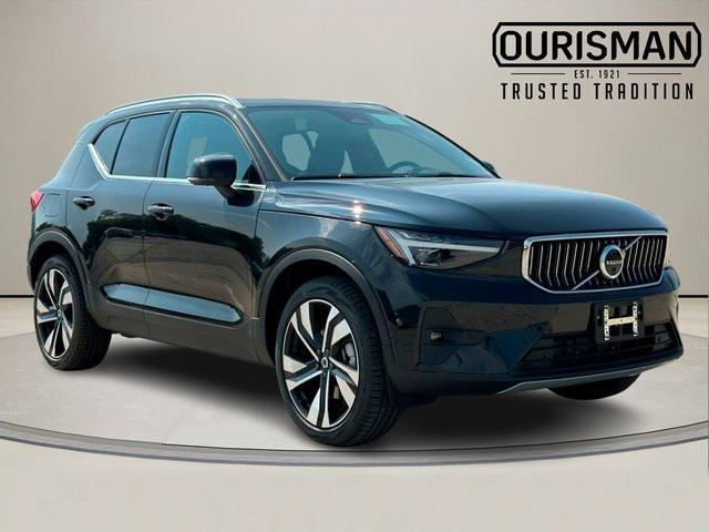 new 2025 Volvo XC40 car, priced at $50,534
