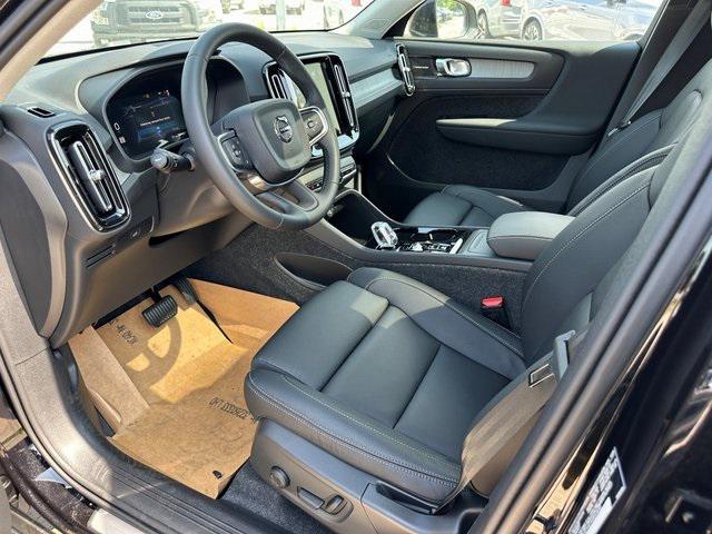 new 2025 Volvo XC40 car, priced at $50,534