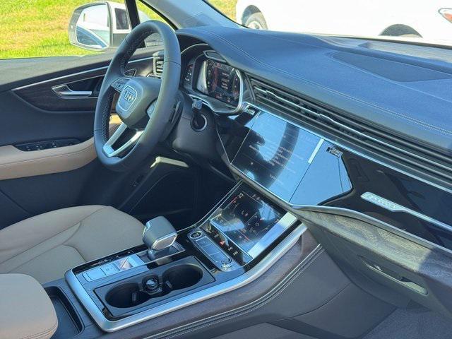 new 2026 Audi Q7 car, priced at $77,545