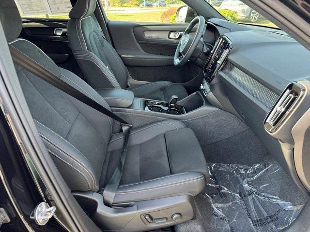 used 2023 Volvo XC40 car, priced at $28,707
