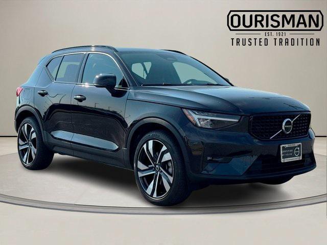 used 2023 Volvo XC40 car, priced at $29,311