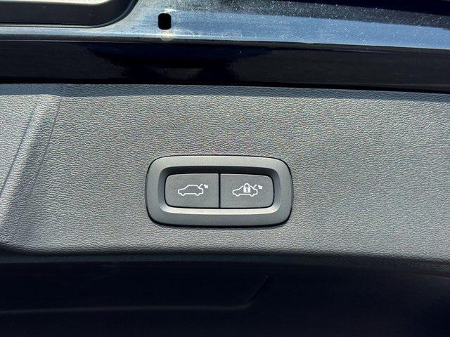 used 2023 Volvo XC40 car, priced at $28,707