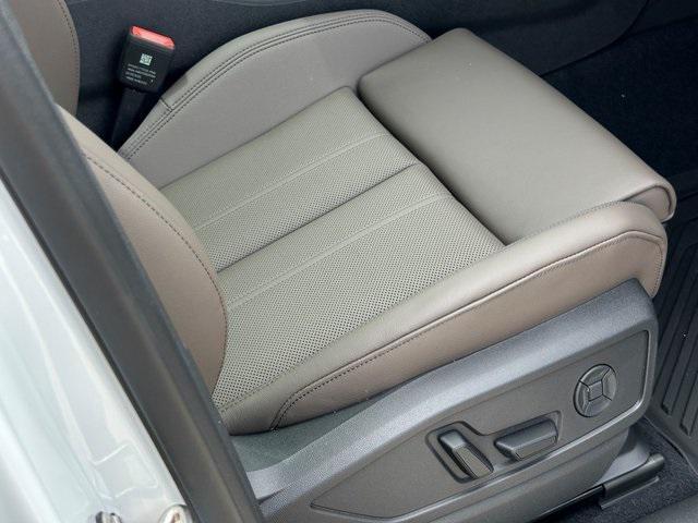 new 2025 Audi Q5 car, priced at $59,558