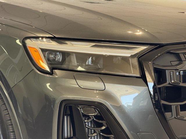 new 2026 Audi SQ7 car, priced at $109,655