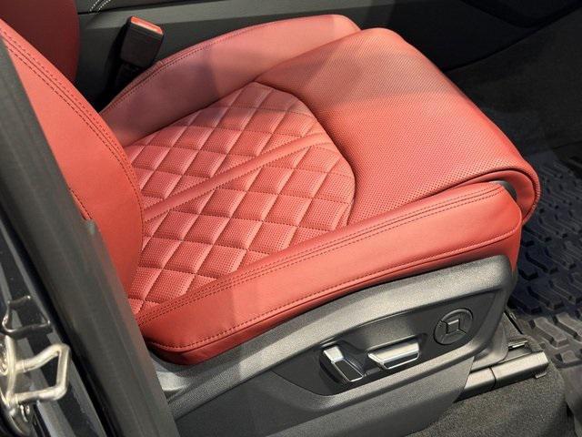 new 2026 Audi SQ7 car, priced at $109,655