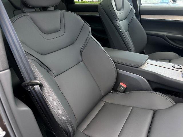 new 2025 Volvo EX90 car, priced at $82,850