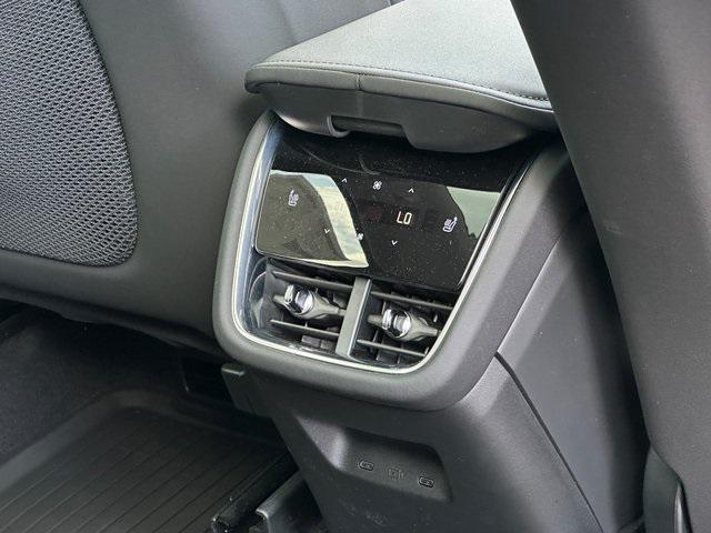 new 2025 Volvo EX90 car, priced at $82,850