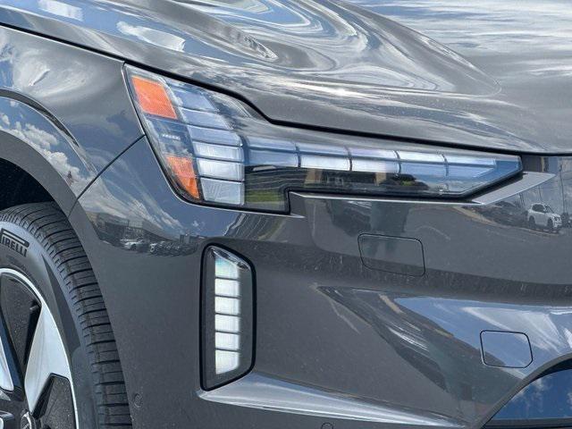 new 2025 Volvo EX90 car, priced at $82,850