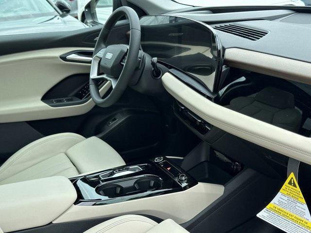 new 2025 Audi Q6 e-tron car, priced at $70,250