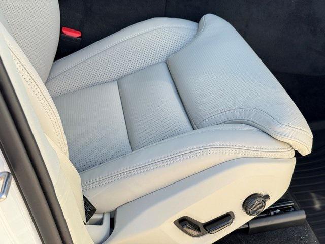 new 2026 Volvo XC90 car, priced at $75,155