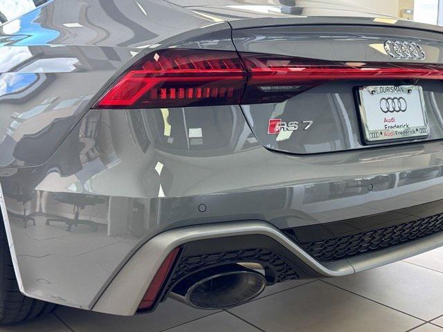 new 2026 Audi RS 7 car, priced at $147,150