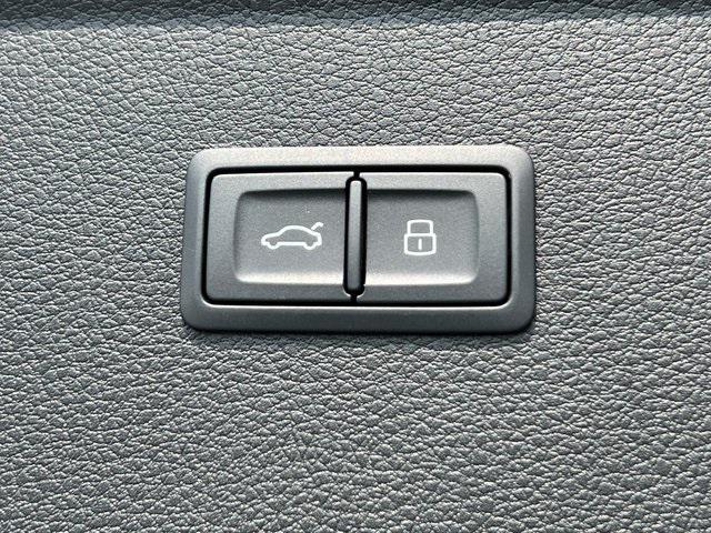 used 2024 Audi Q5 car, priced at $38,997