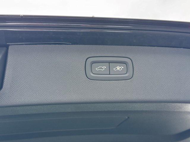 new 2026 Volvo XC90 car, priced at $72,625