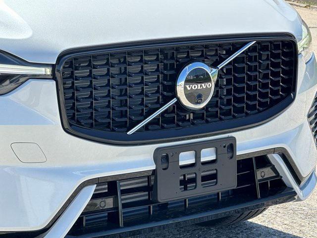 new 2025 Volvo XC60 Plug-In Hybrid car, priced at $70,695