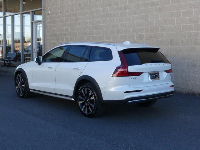 used 2023 Volvo V60 Cross Country car, priced at $42,869