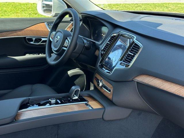 new 2025 Volvo XC90 car, priced at $65,595