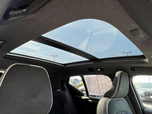 used 2022 Volvo XC40 Recharge Pure Electric car, priced at $31,345