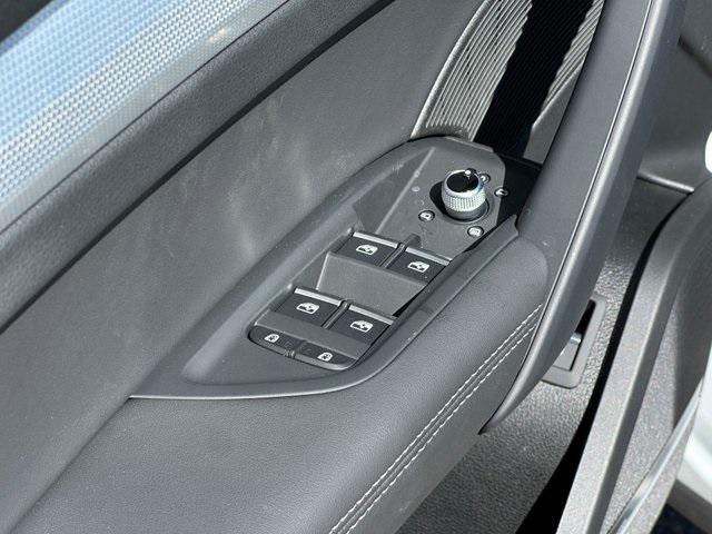 new 2025 Audi Q5 car, priced at $55,330