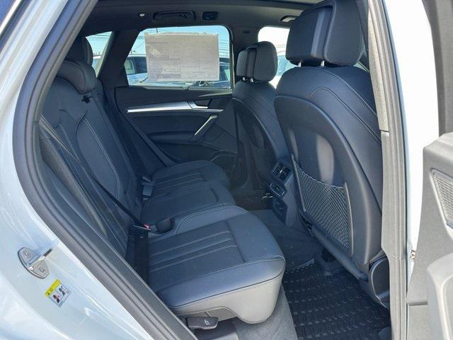 new 2025 Audi Q5 car, priced at $55,330