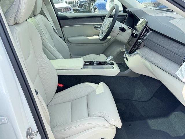 new 2026 Volvo XC90 Plug-In Hybrid car, priced at $86,770