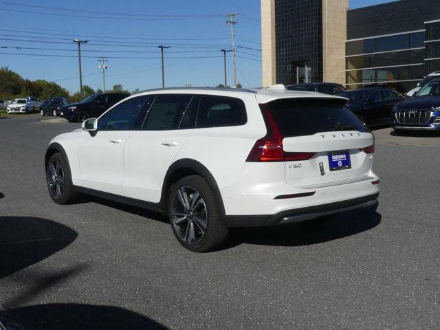 new 2025 Volvo V60 Cross Country car, priced at $52,627