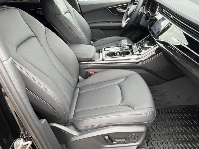 new 2026 Audi Q7 car, priced at $78,295