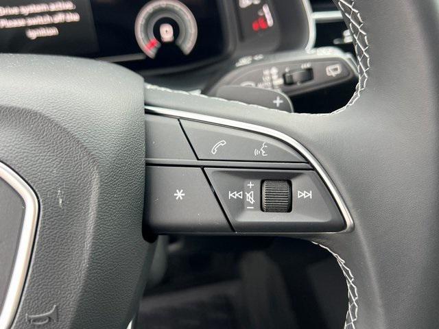 new 2026 Audi Q7 car, priced at $78,295