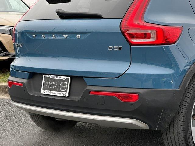 used 2023 Volvo XC40 car, priced at $34,106