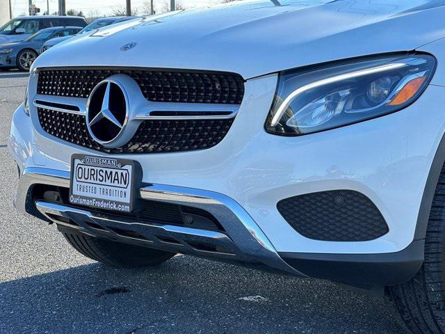 used 2019 Mercedes-Benz GLC 300 car, priced at $28,776