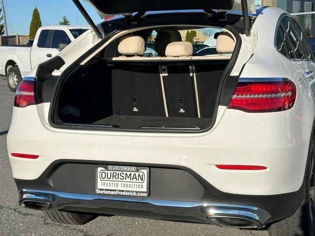 used 2019 Mercedes-Benz GLC 300 car, priced at $28,776