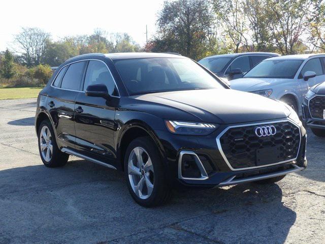 new 2025 Audi Q5 car, priced at $58,785