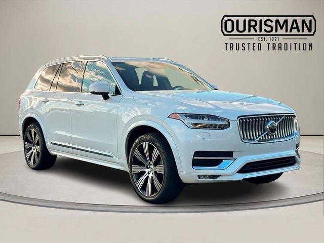 used 2022 Volvo XC90 car, priced at $27,676