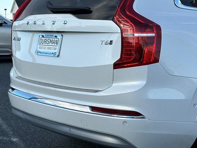 used 2022 Volvo XC90 car, priced at $27,676