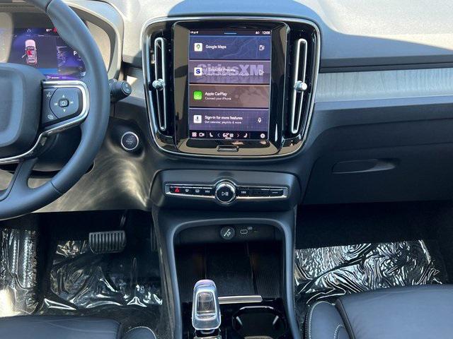 used 2023 Volvo XC40 car, priced at $36,361
