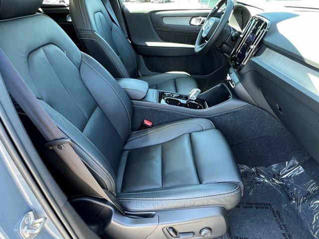 used 2023 Volvo XC40 car, priced at $36,361