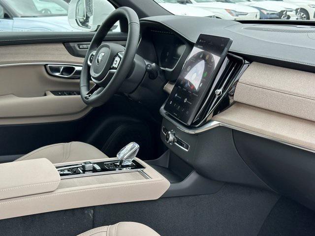 new 2025 Volvo XC90 car, priced at $69,155