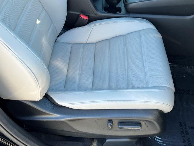 used 2024 Honda CR-V car, priced at $32,531