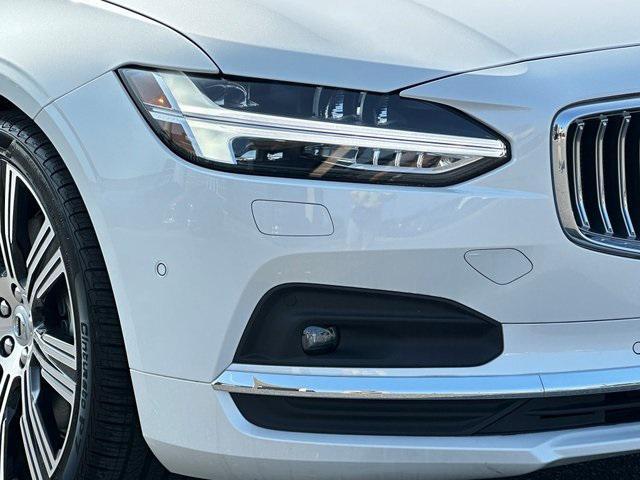 new 2025 Volvo S90 car, priced at $57,397