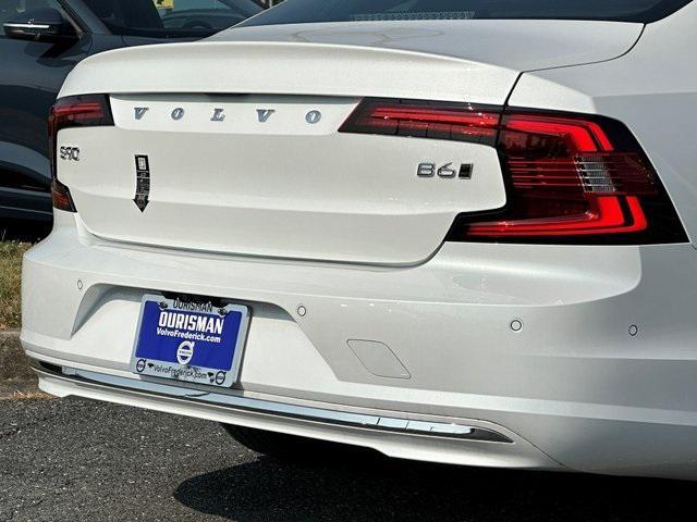 new 2025 Volvo S90 car, priced at $57,397