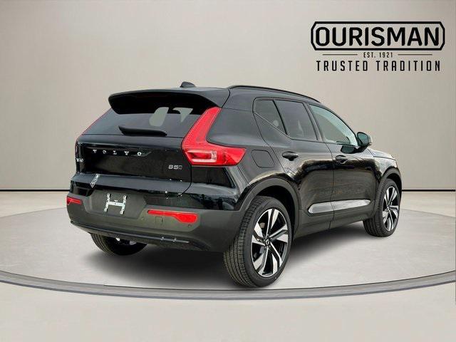 new 2025 Volvo XC40 car, priced at $49,790