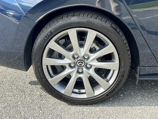 used 2022 Mazda Mazda3 car, priced at $21,817