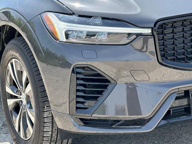 new 2025 Volvo XC60 Plug-In Hybrid car, priced at $60,890
