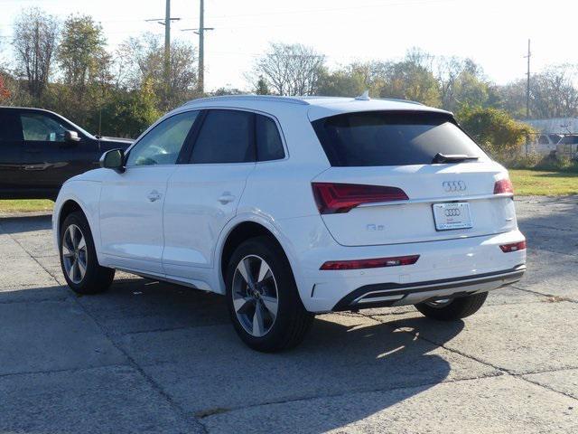 new 2025 Audi Q5 car, priced at $49,305