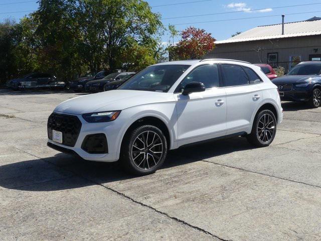 new 2024 Audi SQ5 car, priced at $59,999