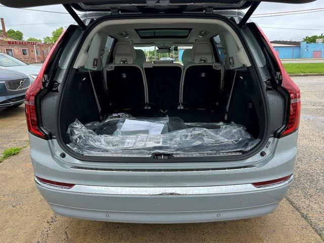 new 2025 Volvo XC90 Plug-In Hybrid car, priced at $82,405