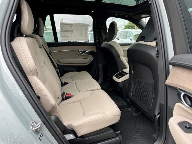 new 2025 Volvo XC90 car
