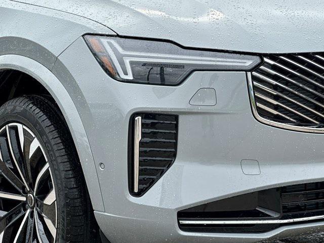 new 2025 Volvo XC90 car